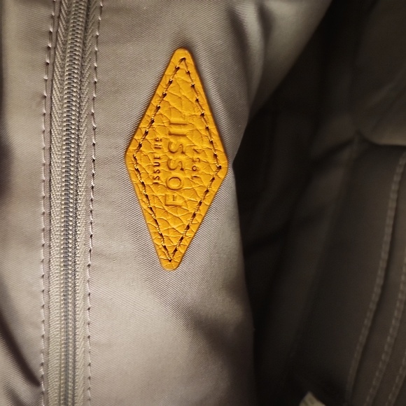 Fossil Elise Messenger Bag - Picture 12 of 13